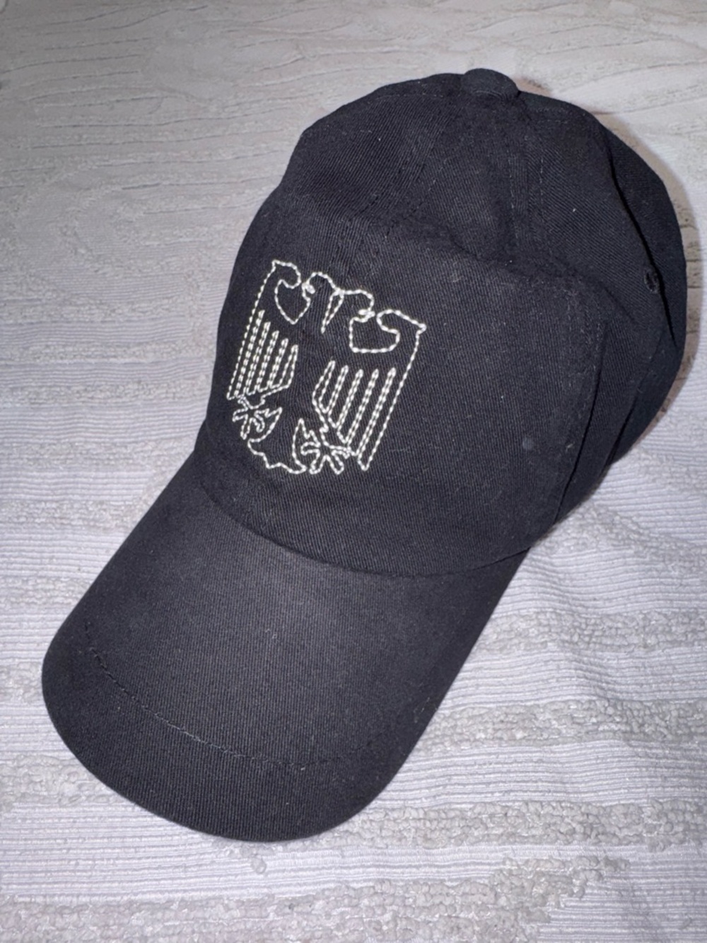 Kanye west vultures Black Embroidered Baseball Cap - Unbranded